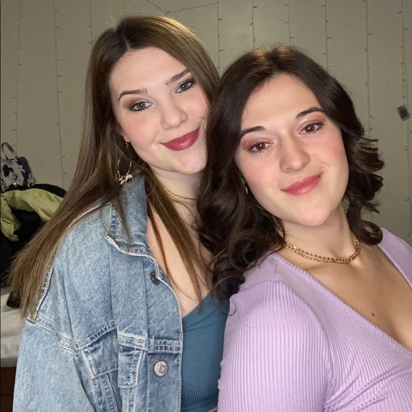 Meet your Posher, Natalie - Picture 1 of 1